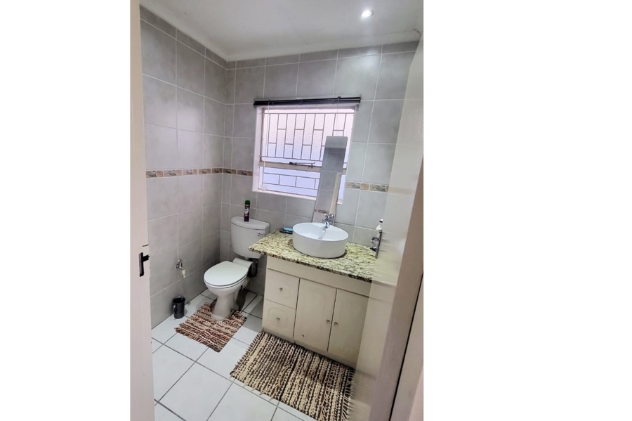 3 Bedroom Property for Sale in Manzil Park North West